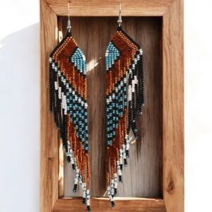The Majestic and Wise Eagle Wing Feather pattern beaded earrings. New.